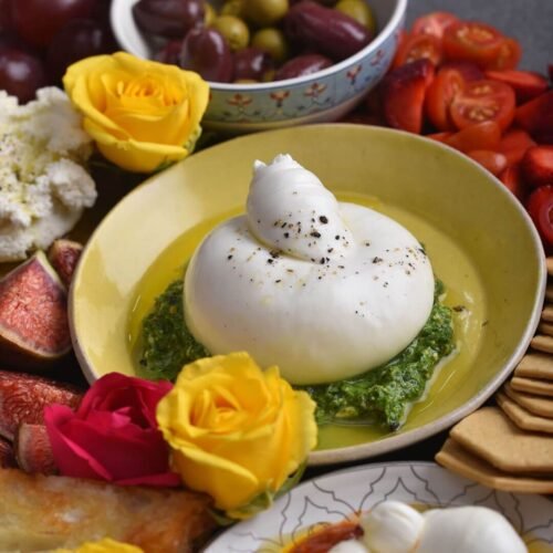 Burrata Cheese Wholesale Delhi, Buy Burrata Cheese in Bulk India, Best Imported Cheese Supplier Delhi, Wholesale Dairy Products Supplier